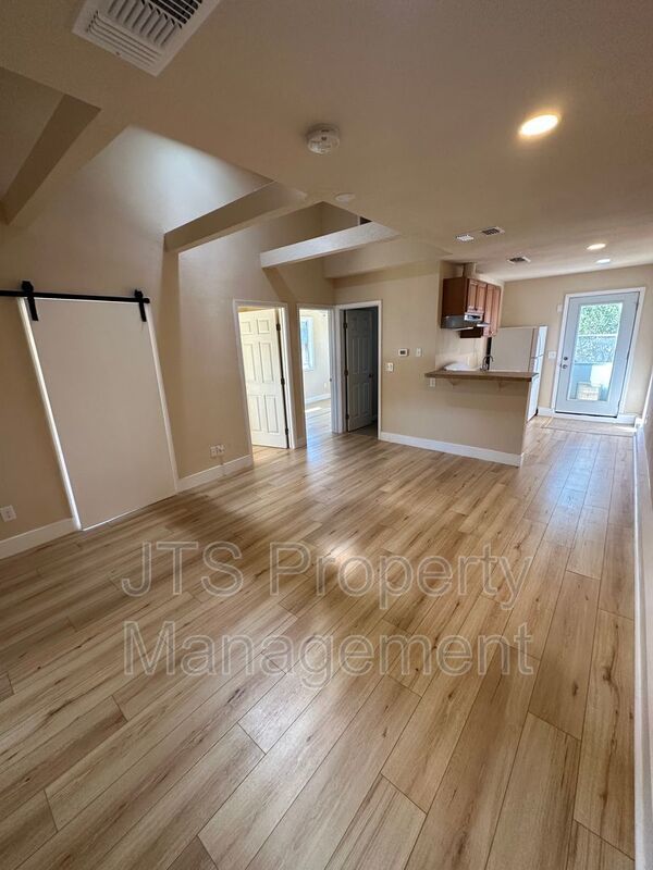 Cozy Carmichael Unit Available Soon! property image