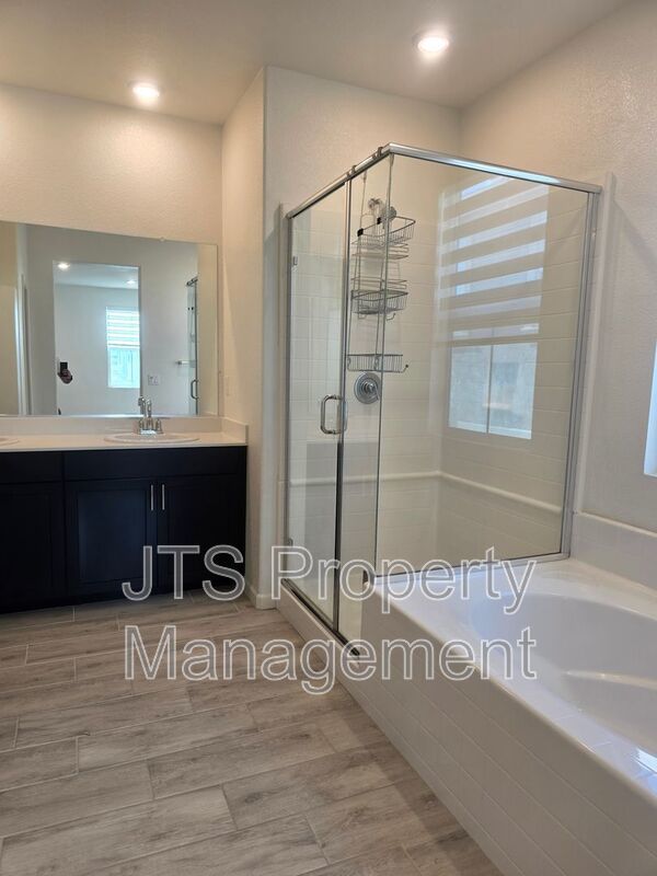 Incredible Gated Solar Folsom Home with clubhouse access! property image