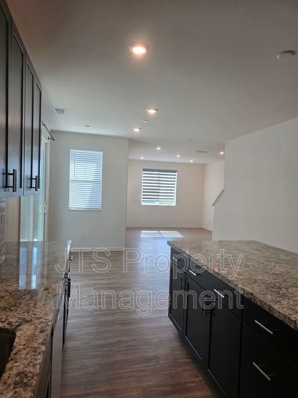 Incredible Gated Solar Folsom Home with clubhouse access! property image