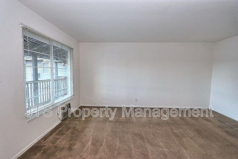 Updated Upstairs 1 Bedroom Across the Street from UC Davis! property image