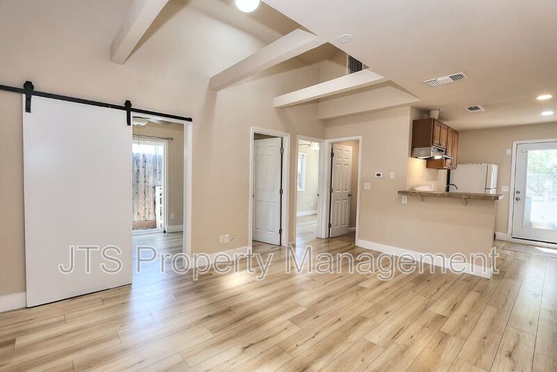 Cozy Carmichael Unit Available Now! property image