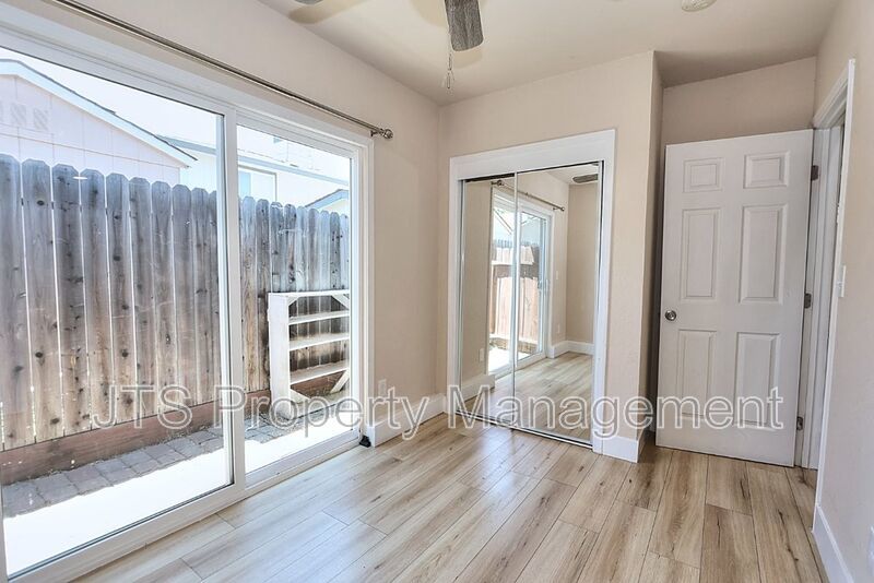 Cozy Carmichael Unit Available Now! property image