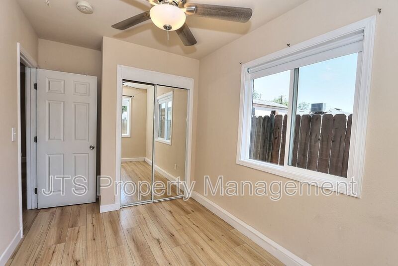 Cozy Carmichael Unit Available Now! property image