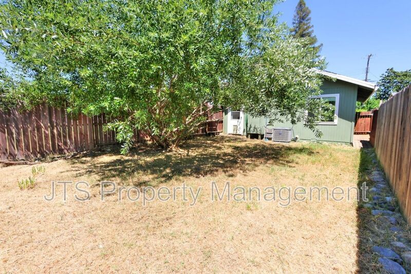 Cozy Carmichael Unit Available Now! property image