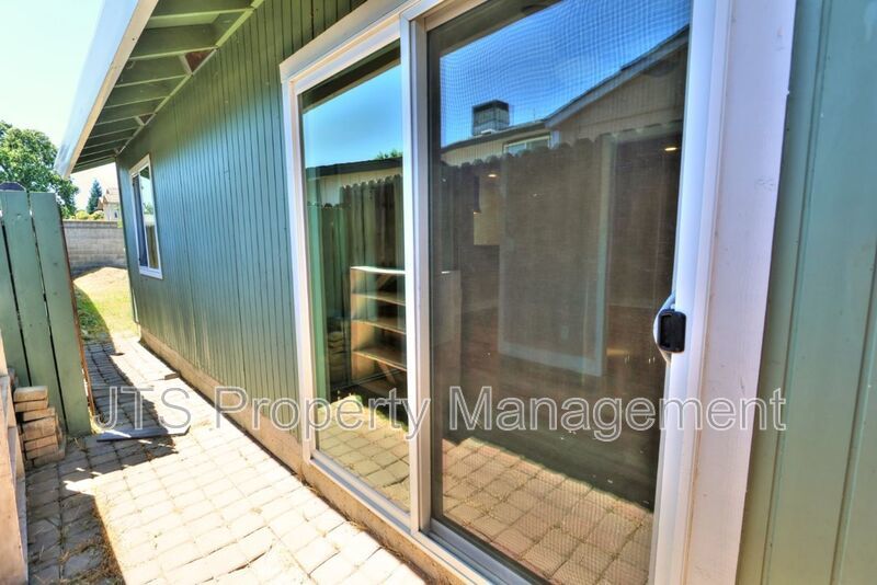 Cozy Carmichael Unit Available Now! property image