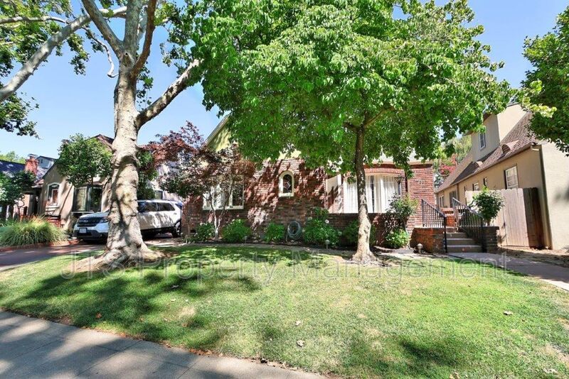 Incredible East Sacramento Home for Rent! property image