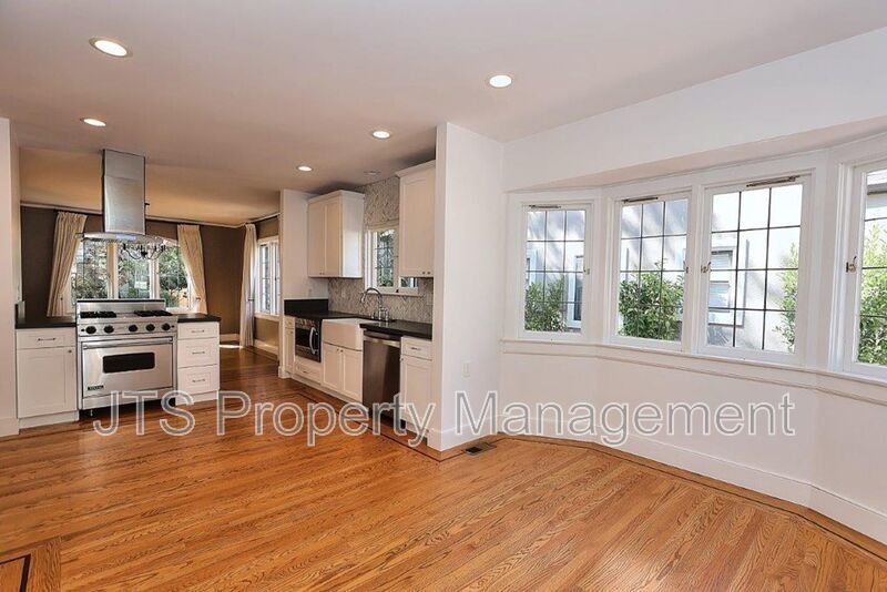 Incredible East Sacramento Home for Rent! property image