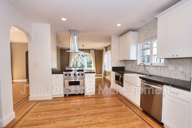 Incredible East Sacramento Home for Rent! property image