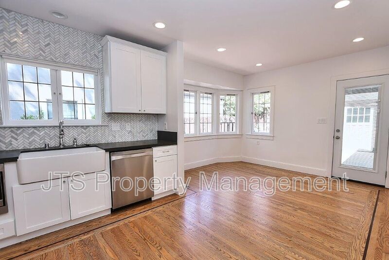 Incredible East Sacramento Home for Rent! property image