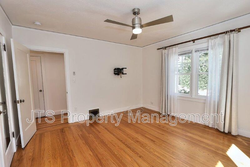 Incredible East Sacramento Home for Rent! property image