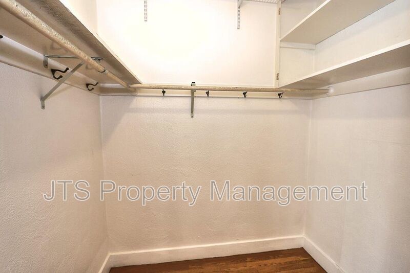 Incredible East Sacramento Home for Rent! property image