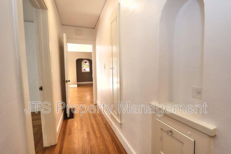 Incredible East Sacramento Home for Rent! property image