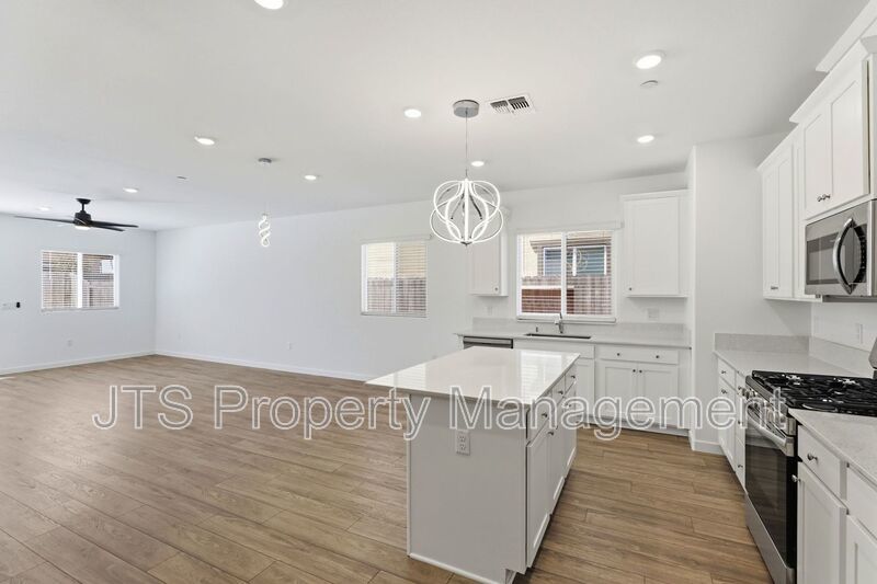 Modern 3 Bed, 2 Bath Home Built in 2024! property image