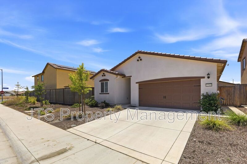 Modern 3 Bed, 2 Bath Home Built in 2024! property image