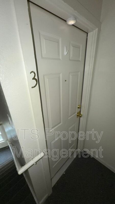 Quaint Midtown Flat Coming Soon! property image