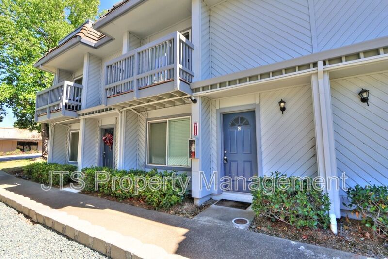 Condo For Rent Steps From Community Pool! property image