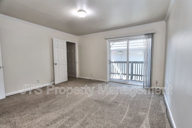 Condo For Rent Steps From Community Pool! property image
