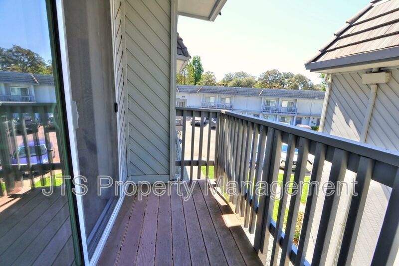 Condo For Rent Steps From Community Pool! property image