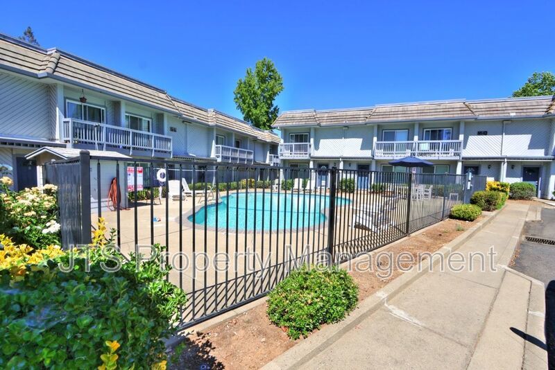 Condo For Rent Steps From Community Pool! property image