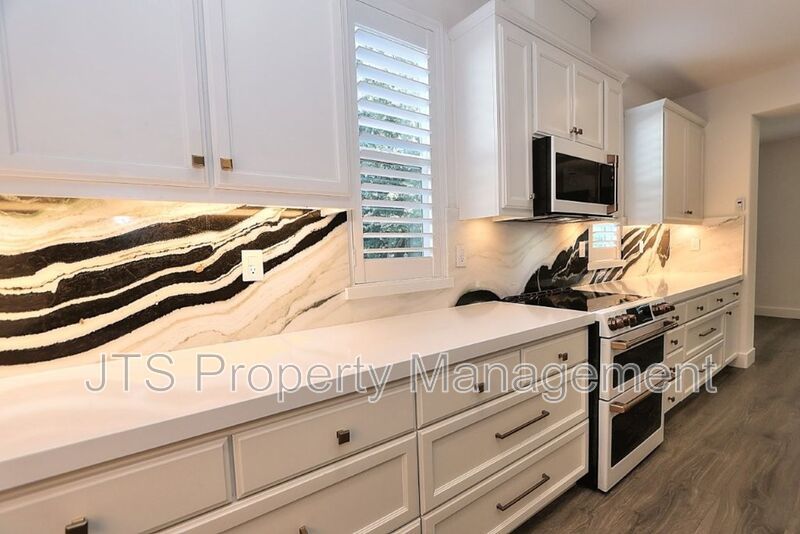 2,680 SF Fair Oaks Home | 3 Bedrooms + 2 Flex Rooms + Outdoor Kitchen property image