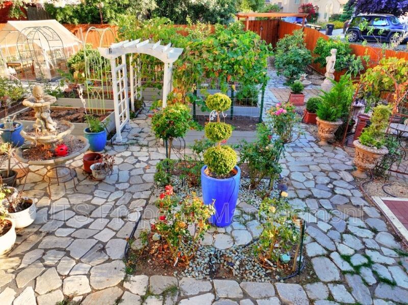 2,680 SF Fair Oaks Home | 3 Bedrooms + 2 Flex Rooms + Outdoor Kitchen property image