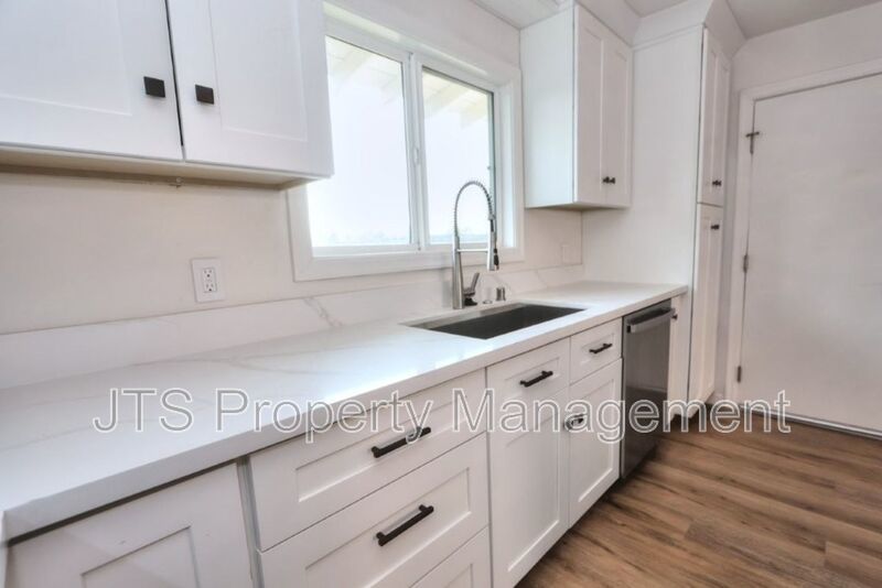 Newly Remodeled Home in Lincoln for Rent Now! property image
