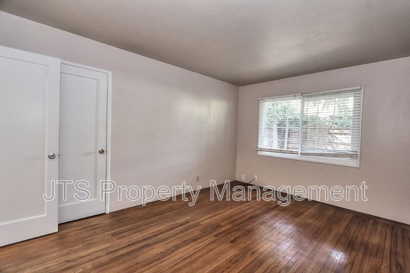 Nice 2 bed Duplex Coming Available Now! property image