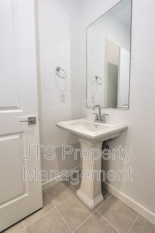 Beautiful West Roseville New Construction Home for Rent Now! property image