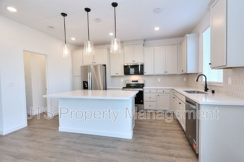 Beautiful West Roseville New Construction Home for Rent Now! property image