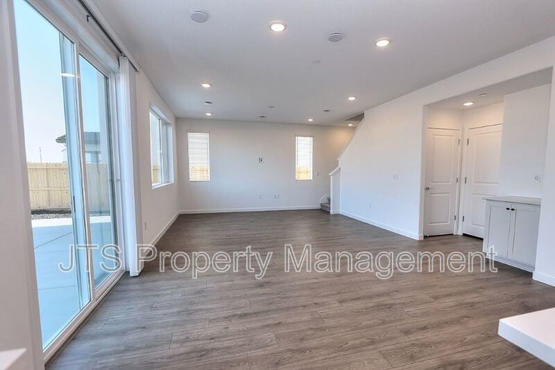 Beautiful West Roseville New Construction Home for Rent Now! property image