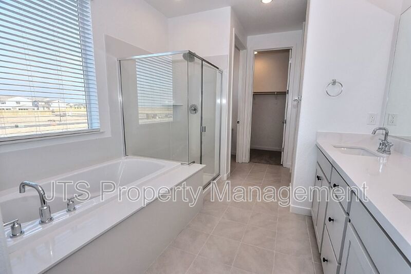 Beautiful West Roseville New Construction Home for Rent Now! property image