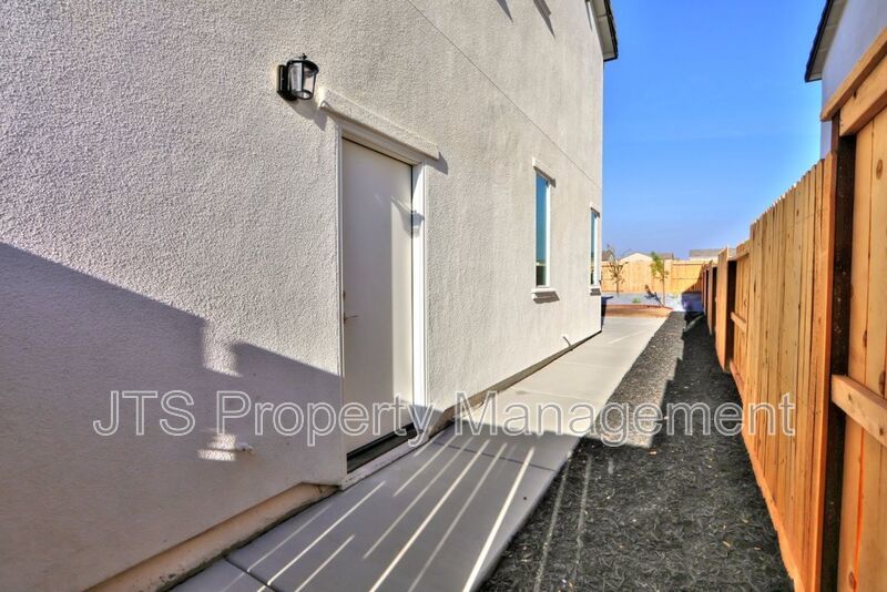 Beautiful West Roseville New Construction Home for Rent Now! property image