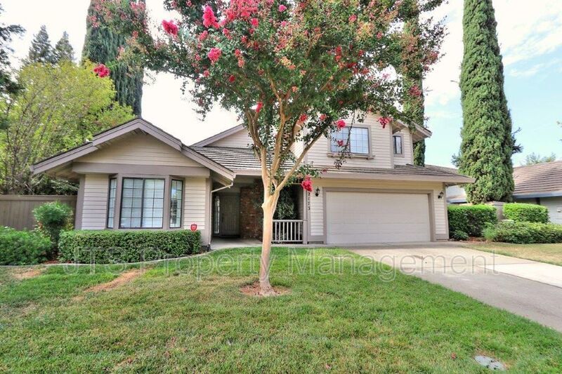 Incredible Gold River Home Steps from the American River Bike Trail! property image