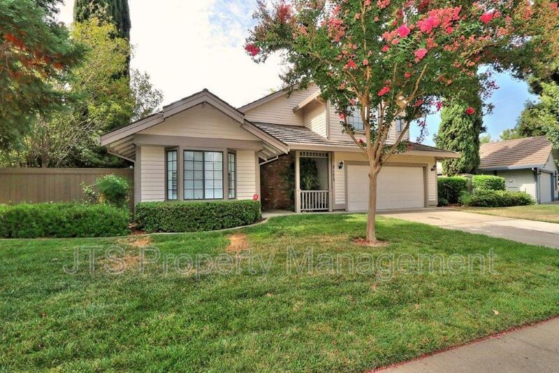 Incredible Gold River Home Steps from the American River Bike Trail! property image