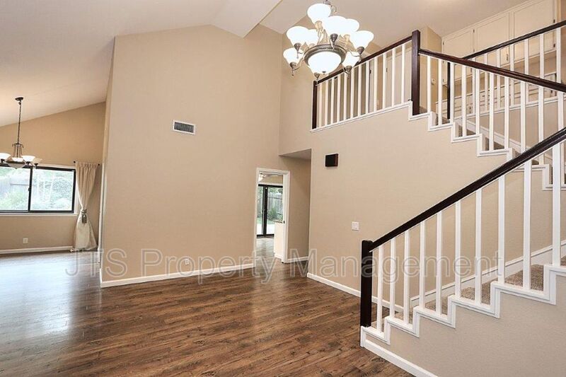 Incredible Gold River Home Steps from the American River Bike Trail! property image
