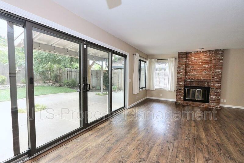 Incredible Gold River Home Steps from the American River Bike Trail! property image