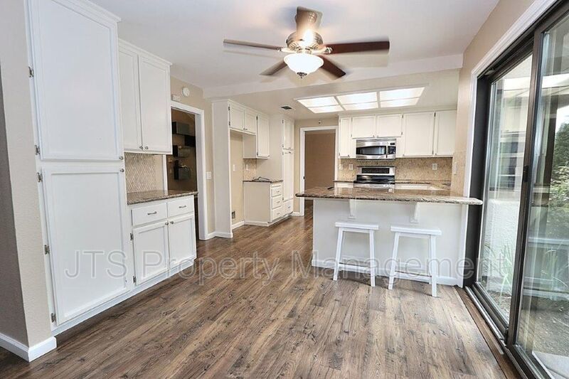 Incredible Gold River Home Steps from the American River Bike Trail! property image