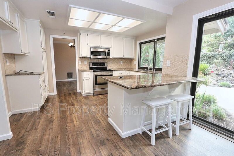 Incredible Gold River Home Steps from the American River Bike Trail! property image