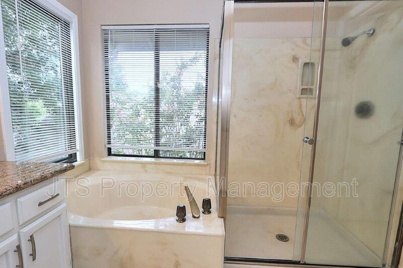 Incredible Gold River Home Steps from the American River Bike Trail! property image