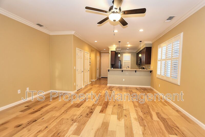 Beautiful West Sacramento Home Available Now! property image