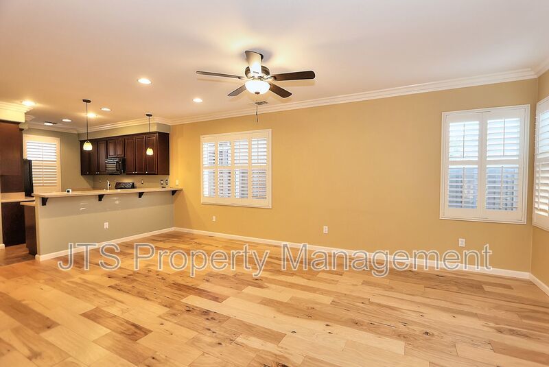 Beautiful West Sacramento Home Available Now! property image