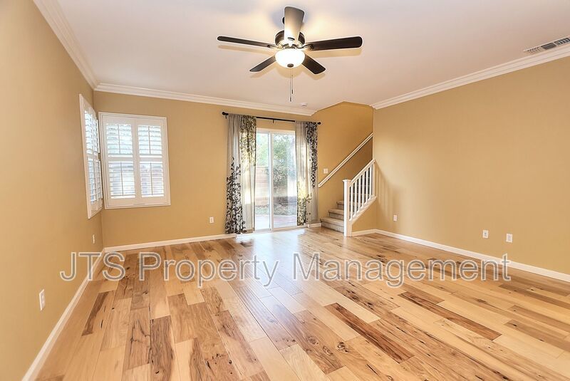 Beautiful West Sacramento Home Available Now! property image