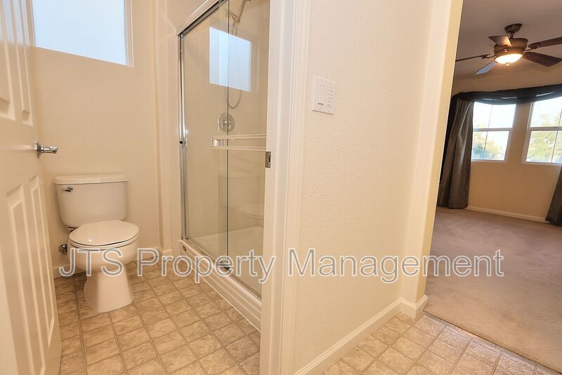 Beautiful West Sacramento Home Available Now! property image