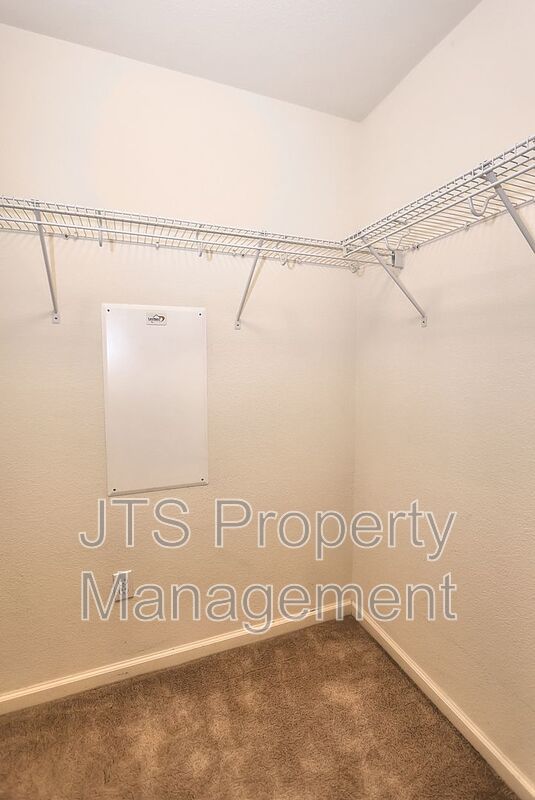 Beautiful West Sacramento Home Available Now! property image