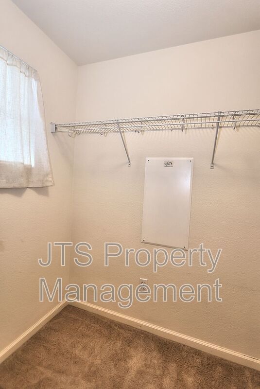 Beautiful West Sacramento Home Available Now! property image
