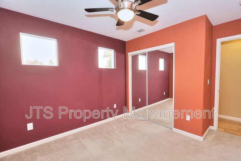 Beautiful West Sacramento Home Available Now! property image