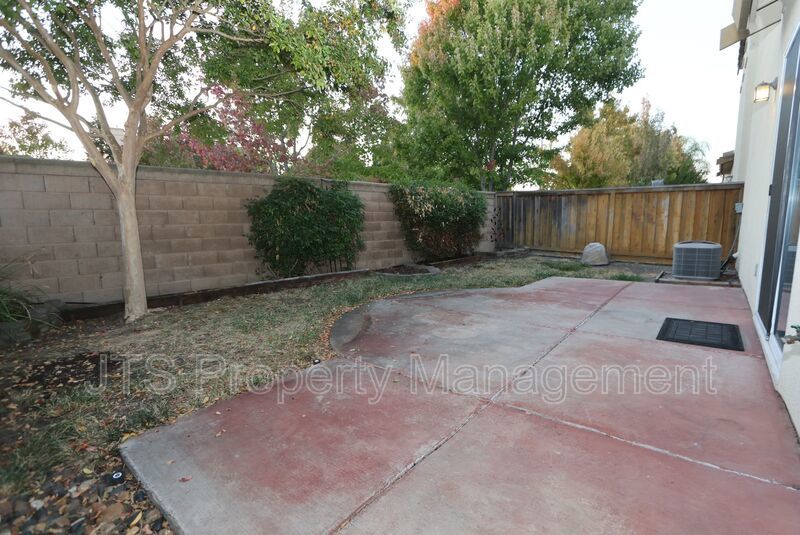 Beautiful West Sacramento Home Available Now! property image