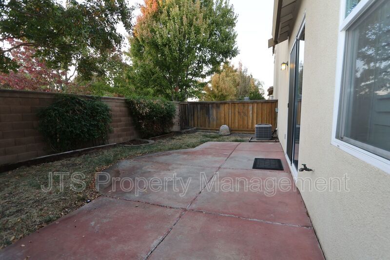 Beautiful West Sacramento Home Available Now! property image