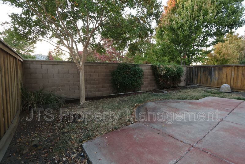 Beautiful West Sacramento Home Available Now! property image