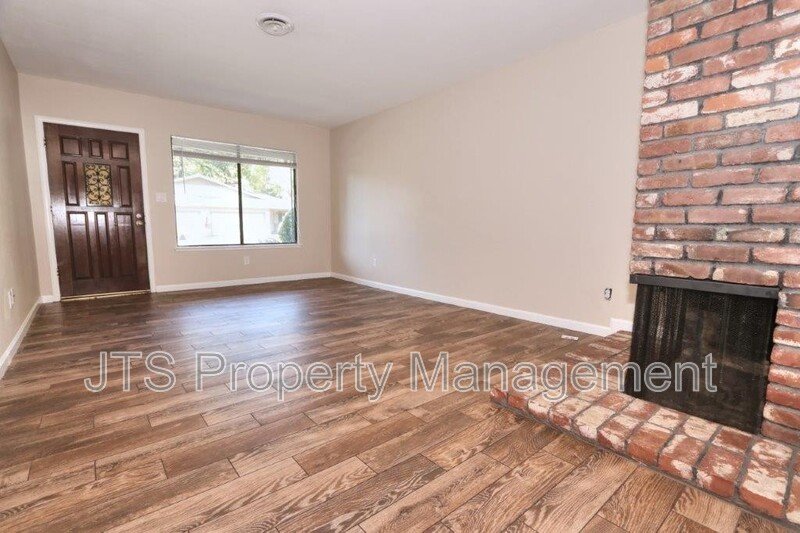 Nice Updated Fair Oaks Duplex Available Now! property image